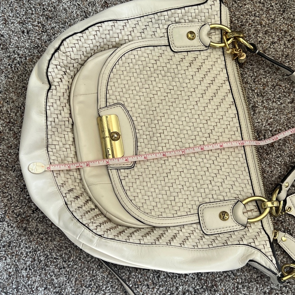 Coach white beige woven leather satchel crossbody handbag purse - Picture 6 of 7
